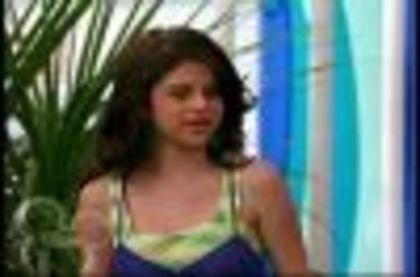 selena gomez in the suite life on deck (39)