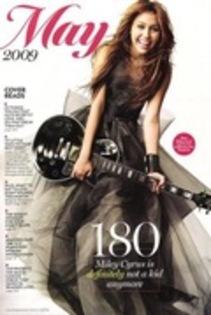 16076734_UMIPRVYKK - Miley in reviste