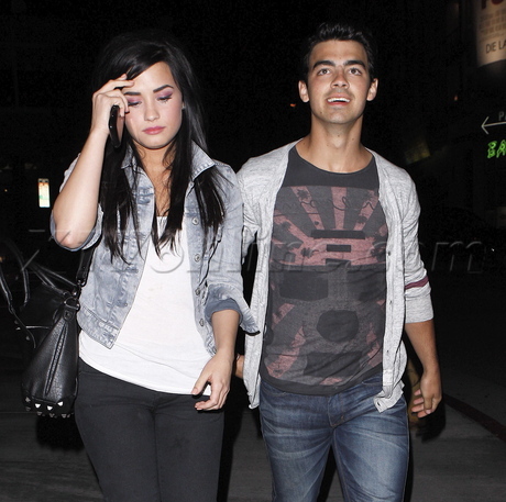MQ020 - JOE and Demi-Out at Arclight Cinemas in Hollywood