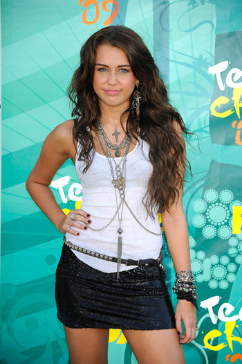 2009 Teen Choice Awards Arrivals a4p1EFkvK59l