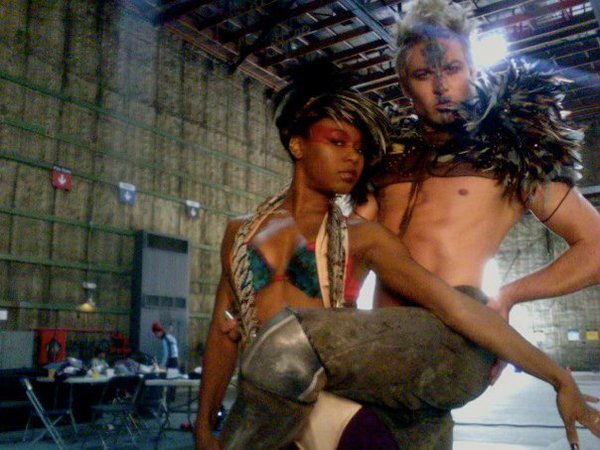 aww (3) - Mileys music video Cant Be Tamed_Backstage