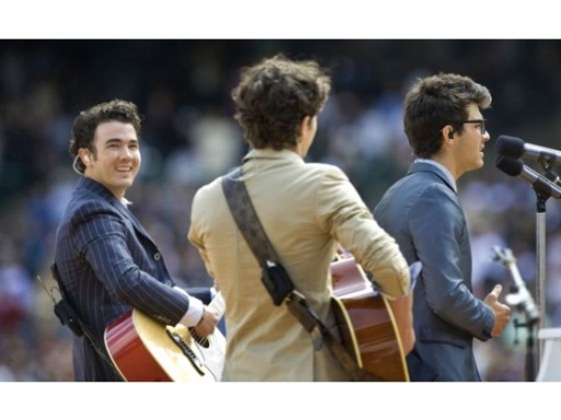 261 - Jonas Brothers