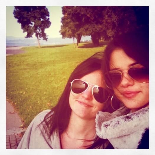 Walking by the beach , with my bff Ashley . ♥ ♥