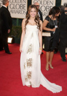 15824126_ZQFJCBUHD - miley cyrus Red carpet arrivals for 66th Annual Golden Globe Awards