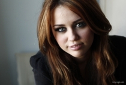 16137113_BVPVBMTON - Sedinta foto Miley Cyrus 43
