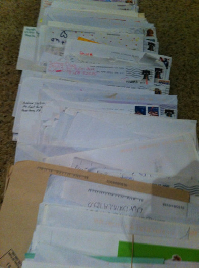 OMG!! fan mail!! I am so blessed with such awesome fans!! I feel so loved...I\'m overwhelmed (tear) 