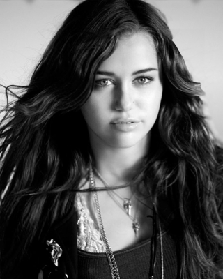 Miley Cyrus - Get Ur Good On (3)