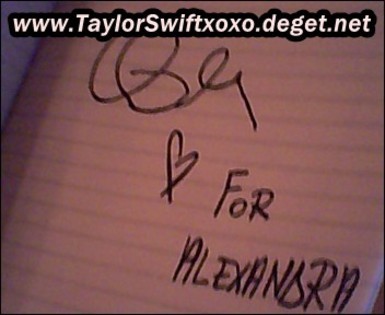 TaylorSwiftxoxo - my autographs