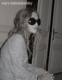 Mary Kate - Olsen Twins