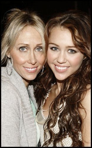 me and my mom - Album for mileycyrus98