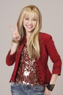 19001580_JNDDZNQOK - Aa-Hannah Montana Photoshoot 06-aA