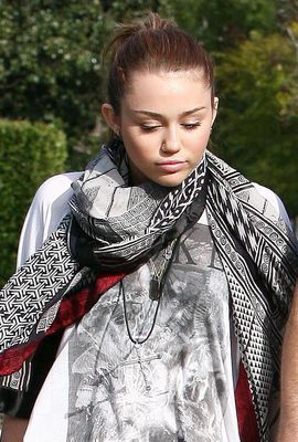 Out In Toluca Lake February 28th 2010