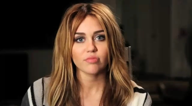 015 - x Miley Cyrus Talks About Cytsic Fibrosis x