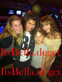 Zendaya Coleman, Carolina Sunshine, Me and Alexi - Best Moment5