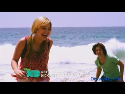 Disney XD\'s _Kickin\' It_ summer bumper with Leo Howard and Olivia Holt 094