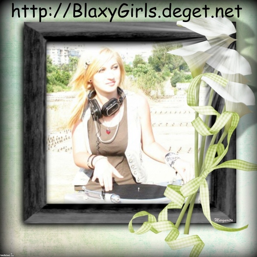 Margarita_-_Easter_Frame_-_17K1s-166_-_print - Blaxy Girls click here