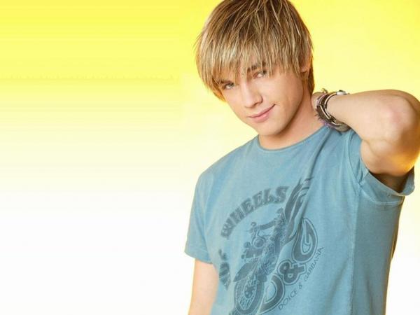 Jesse_McCartney_1252678472_2