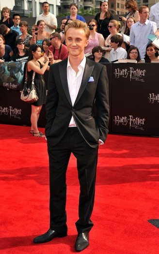 - Harry Potter and Deathly Hallows 2 - (20) - xx - HP7 Part 2-NY Premiere - xx