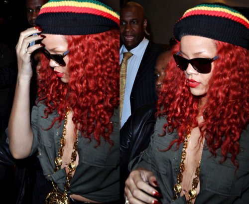 Rihanna <3. - oh hi there