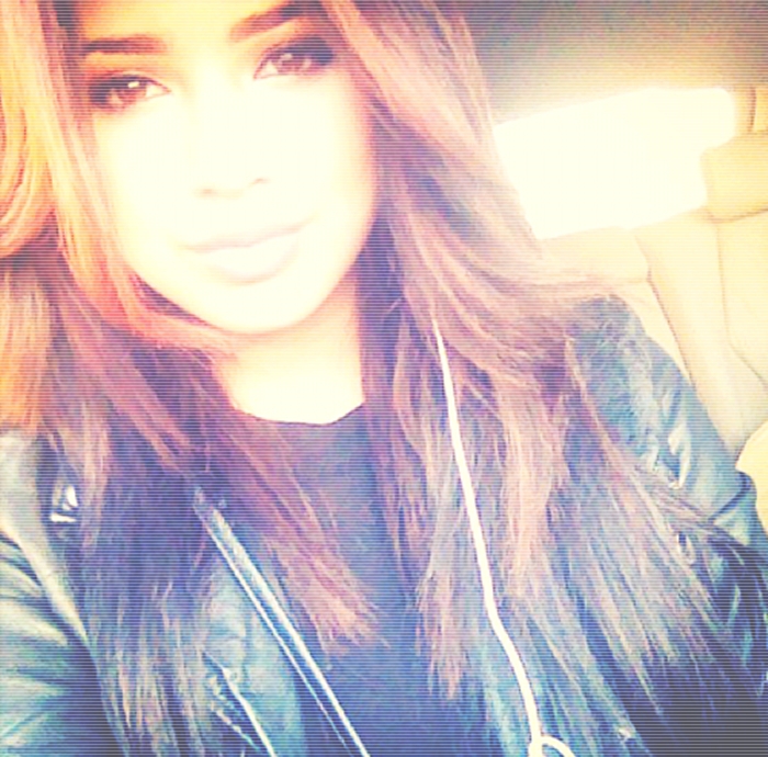 Jasmine Villegas. (256)