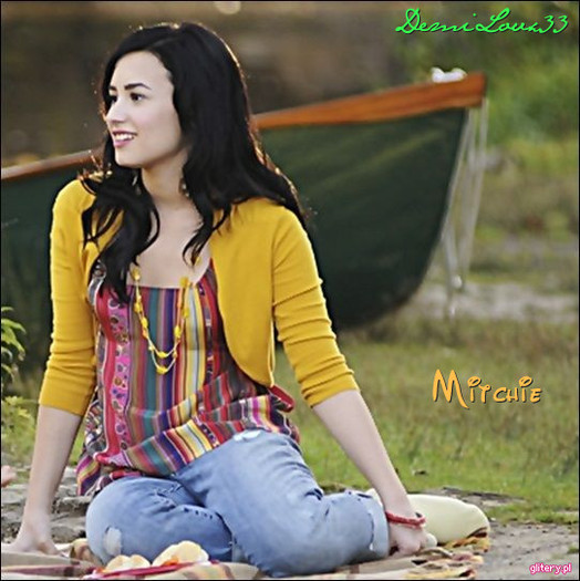 4-DemiLovx33Mitchie--0-3880