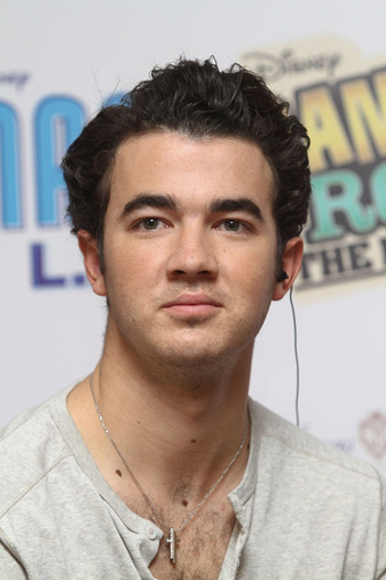 kevin - Me and Jonas Brothers Press Conference In Mexico City