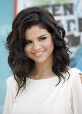 normal_009 - Selena Gomez Award Shows 2O1O August O8 Teen Choice Awards
