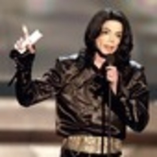 michael-jackson-217669l-thumbnail_gallery