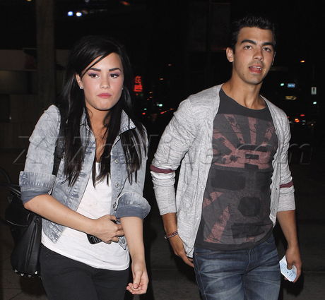 MQ011 - JOE and Demi-Out at Arclight Cinemas in Hollywood