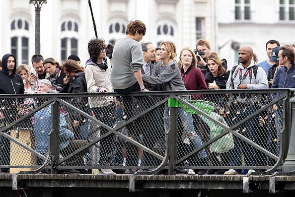 Filming LOL in Paris. xD (76)