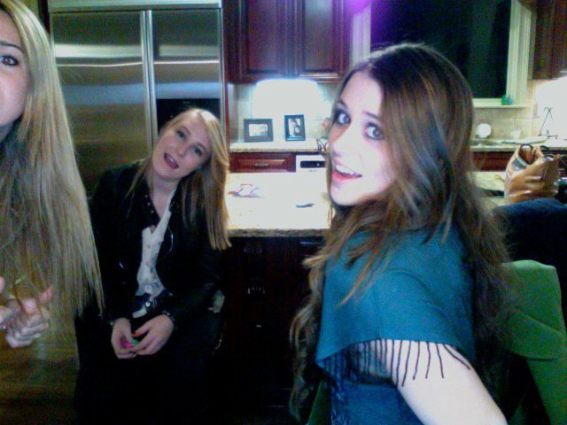 Better than revenge ;) - Last night after party with Caroline and Grace