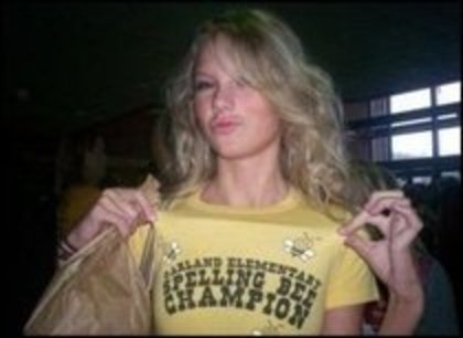 0000000000000000000000000000000000000000000000000000000 (13) - Taylor Swift BBz