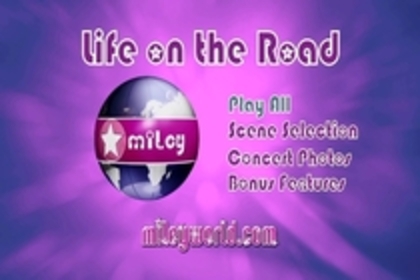 16577759_XPDNXKXAY - miley cyrus-life on the road