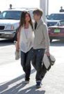 Justin Si Selena29