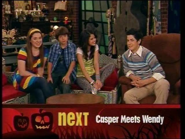 Casper Meets Wendy (10)