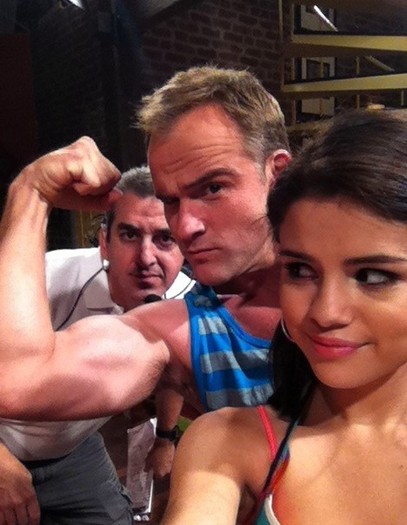 Wizards of Waverly Place_Backstage Pic 19