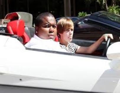 3 - Justin Bieber driving