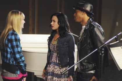 8 - z_Camp Rock 2