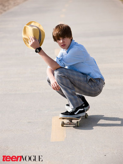 Justin-Bieber-Pictures-Teen-Vogue-May-2010