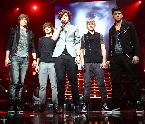 GMA005493 - x factor tour 2011