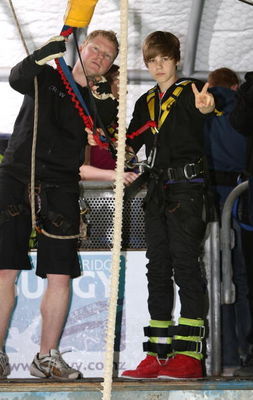 April 27th - Bungee Jumping In New Zealand (21)