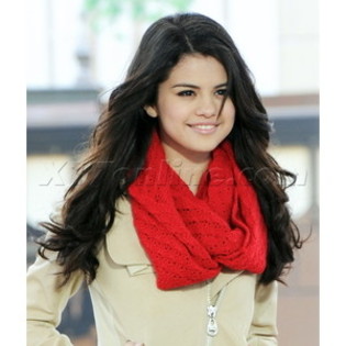 thing.32874246.l - X_Selena Gomez_X