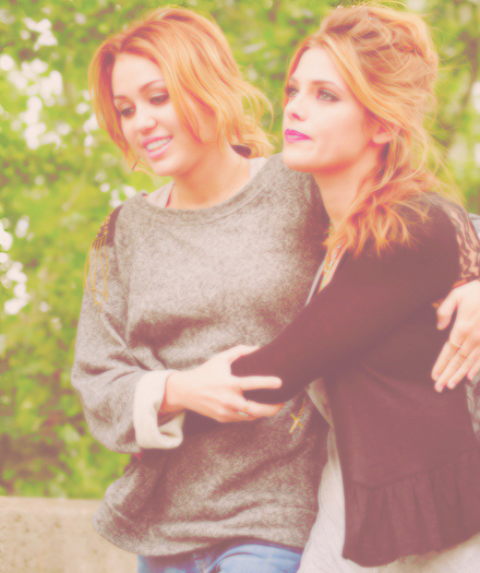 Destiny - Hope - Cyrus . ♥