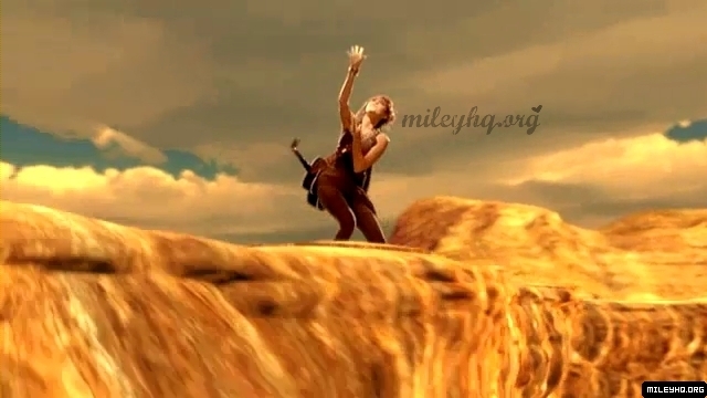 MileyHq_org_(1074) - Miley Cyrus - The Climb Screencaptures