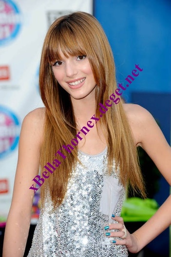 2010 Teen Choice Awards - Do Something 101 Back Pack Afterparty(3)