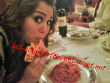 pizza...spagetti...italian food =))