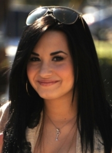 demilovatooutofrehab