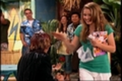 Achy-Jakey-Heart-Part-One-hannah-montana-9155495-120-80