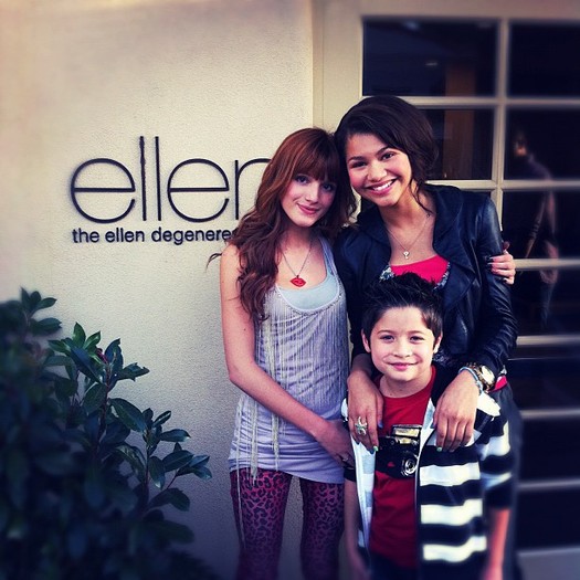 Getting out from ELLEN.xo they are my familyyy!. (;