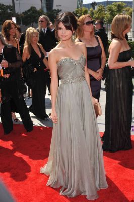 normal_019 (1) - Selena Gomez Award Shows 2OO9 September 12 Arts Emmy Awards